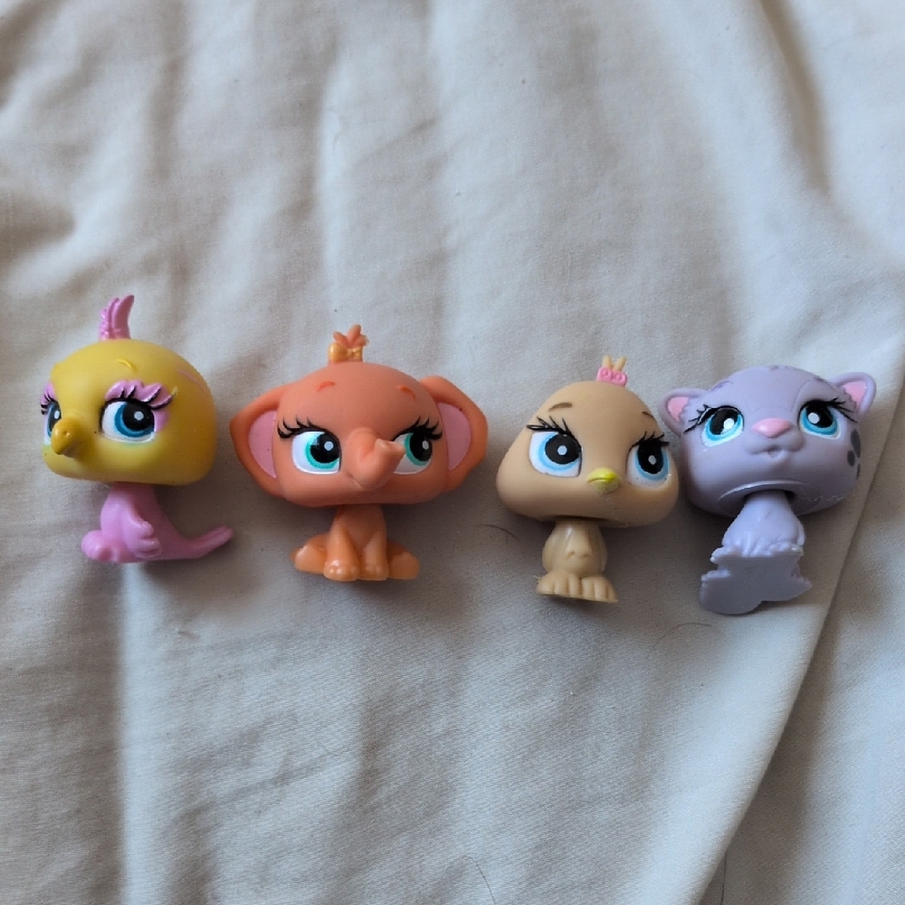 Bratz Petz Lot Of 4 Accessories Parrot Elephant Bird Ferret Toys